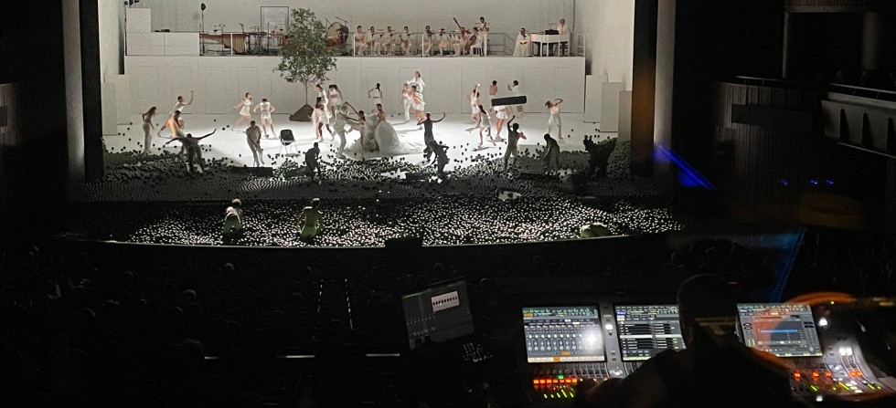 2025 Play tour in Japan with Opera National de Paris